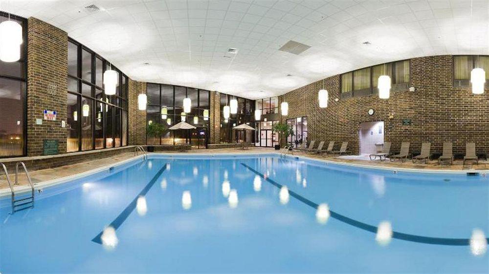 Holiday Inn Chicago Nw Crystal Lk Conv Ctr, An Ihg Hotel Crystal Lake Facilidades foto